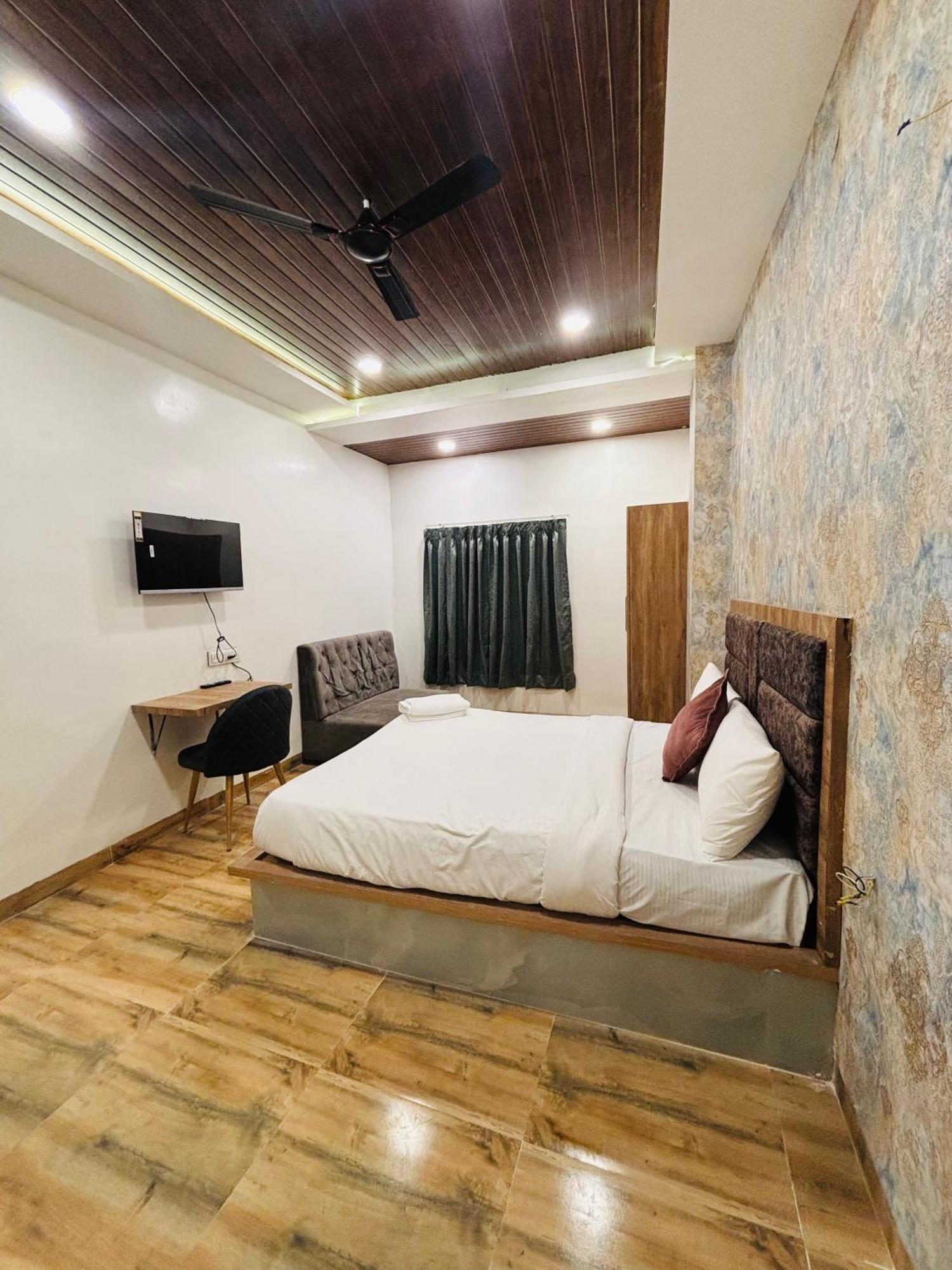Hotel Vedicvista Indore Zewnętrze zdjęcie